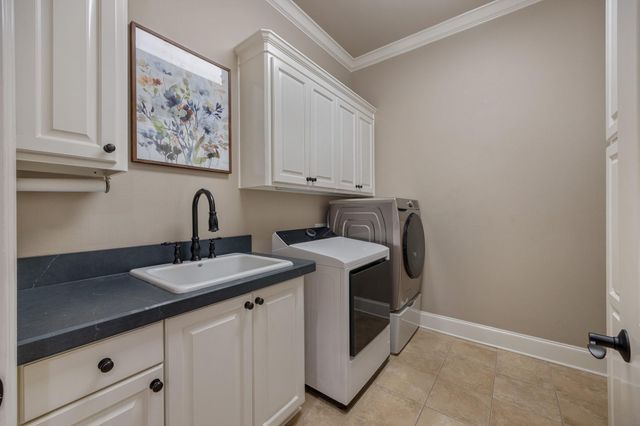 1915 Stonegate Valley Drive, Tyler, TX 75703