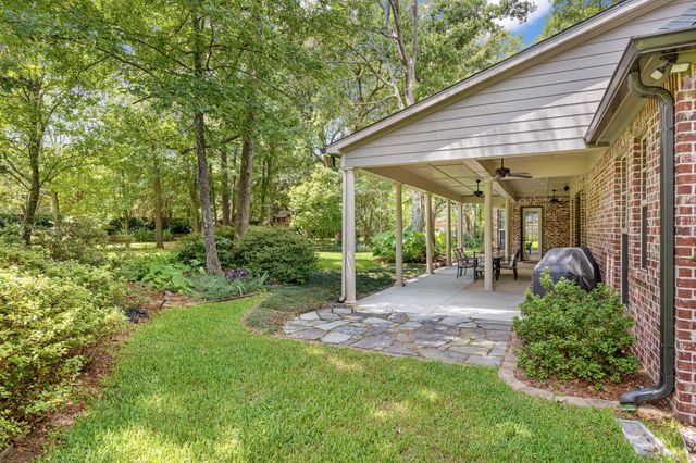 1915 Stonegate Valley Drive, Tyler, TX 75703