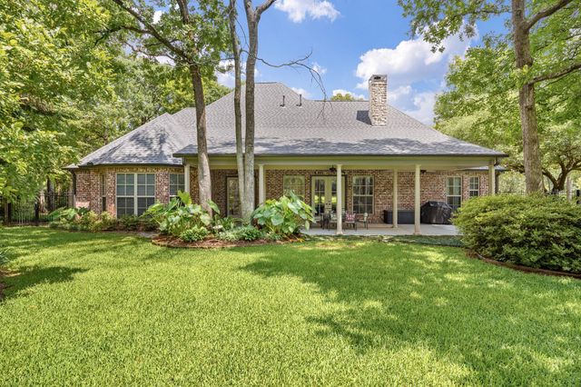 1915 Stonegate Valley Drive, Tyler, TX 75703