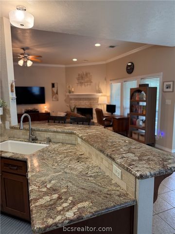 1512 Hunter Creek Drive, College Station, TX 77845
