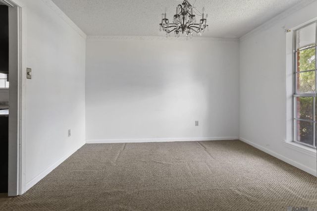 1425 Shadybrook Dr, Baton Rouge, LA 70816