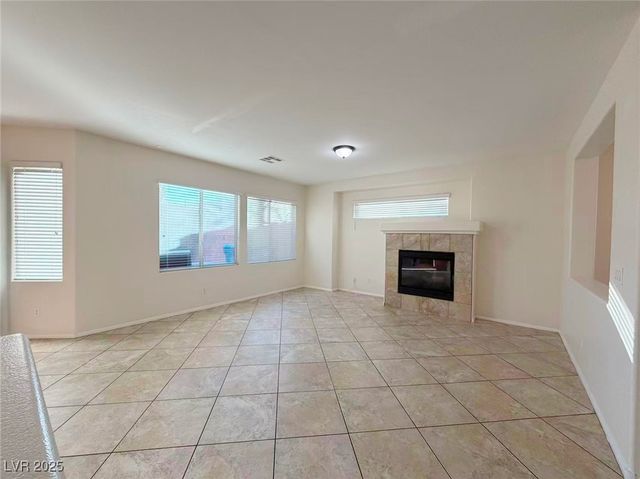 7473 Glorious Sun Drive, Las Vegas, NV 89178