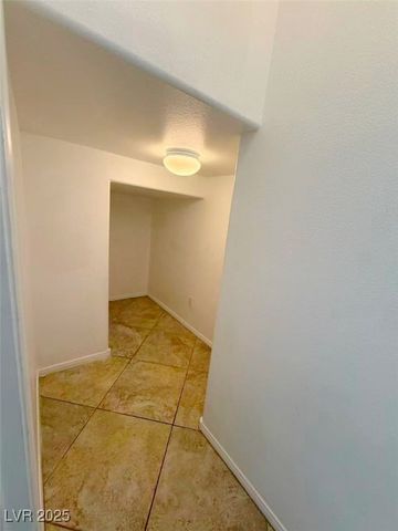 7473 Glorious Sun Drive, Las Vegas, NV 89178