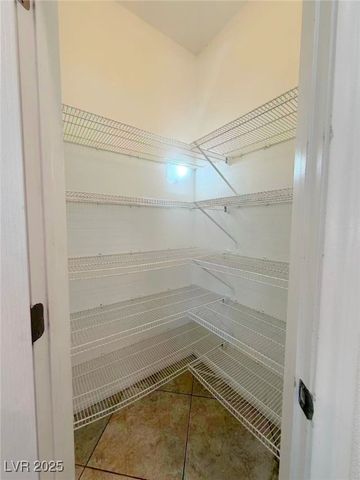 7473 Glorious Sun Drive, Las Vegas, NV 89178