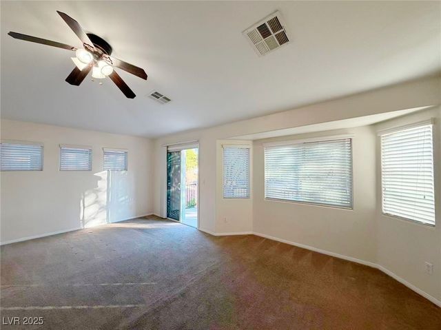 7473 Glorious Sun Drive, Las Vegas, NV 89178