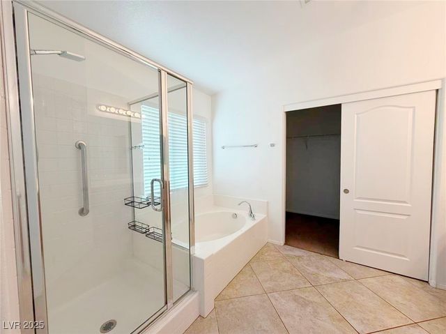 7473 Glorious Sun Drive, Las Vegas, NV 89178