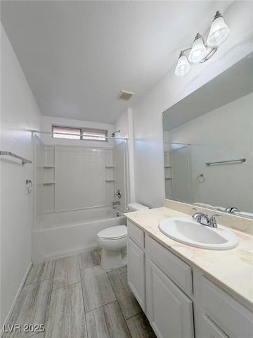 7473 Glorious Sun Drive, Las Vegas, NV 89178