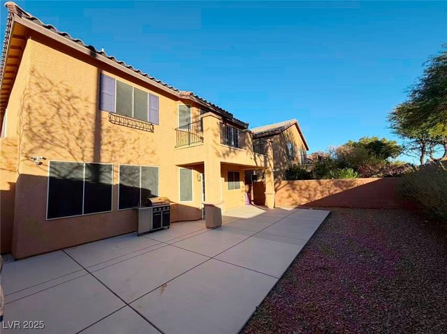 7473 Glorious Sun Drive, Las Vegas, NV 89178