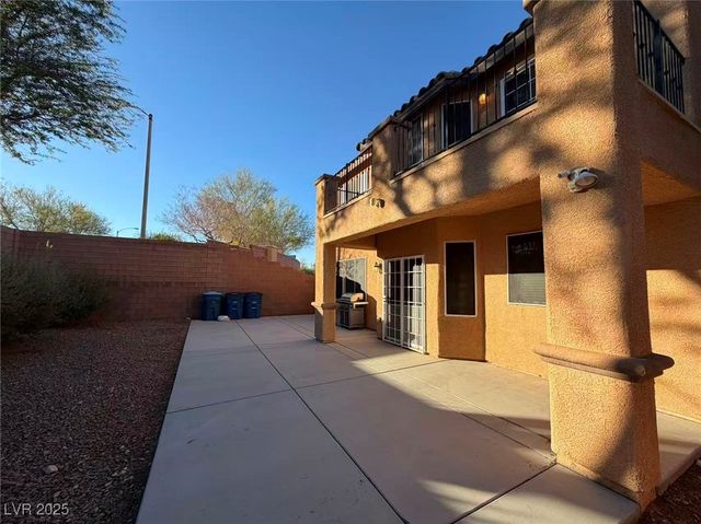7473 Glorious Sun Drive, Las Vegas, NV 89178
