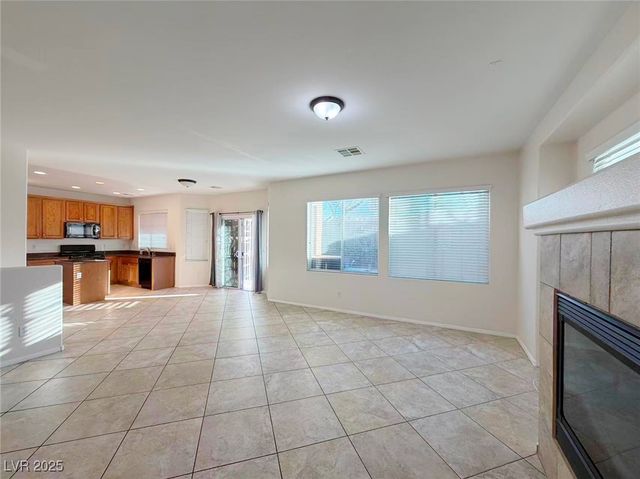 7473 Glorious Sun Drive, Las Vegas, NV 89178