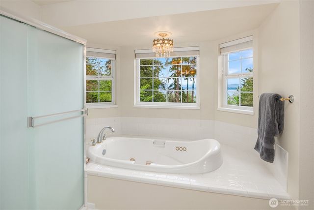 51 Lucky Lane, Camano Island, WA 98282