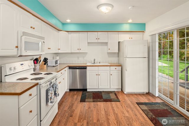 51 Lucky Lane, Camano Island, WA 98282