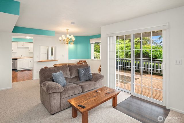 51 Lucky Lane, Camano Island, WA 98282
