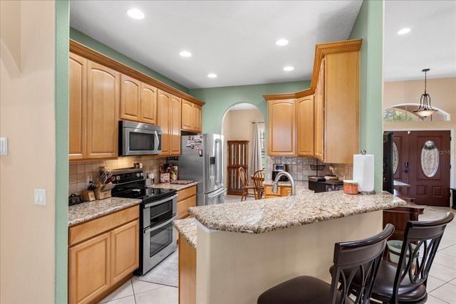 31518 NUTMEG AVENUE, Eustis, FL 32736