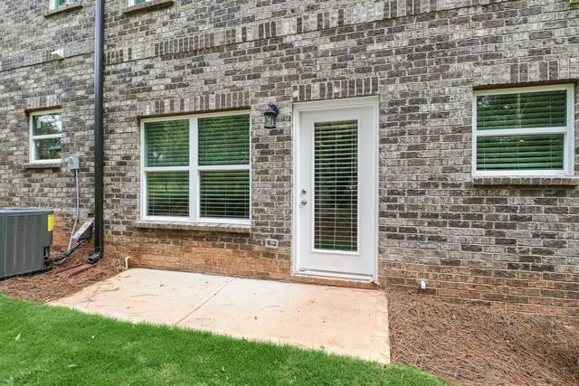 15 Sprayberry Road 7, Newnan, GA 30263