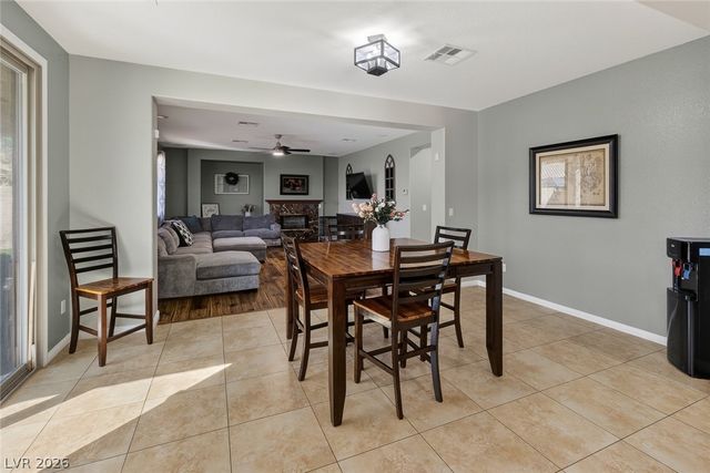 1929 Gentle Bluff Court, North Las Vegas, NV 89084