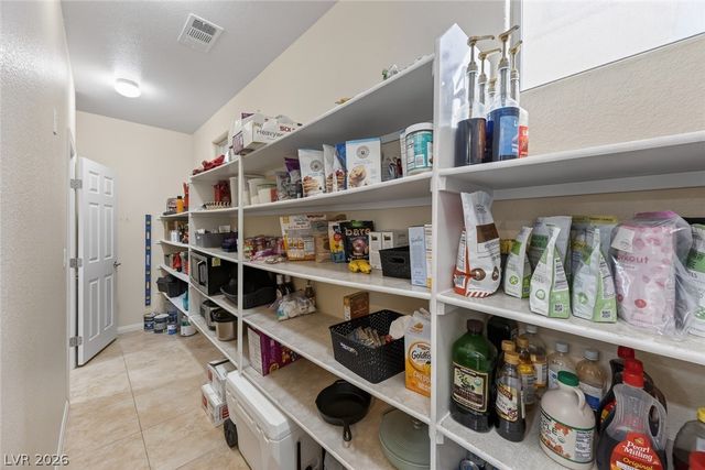 1929 Gentle Bluff Court, North Las Vegas, NV 89084