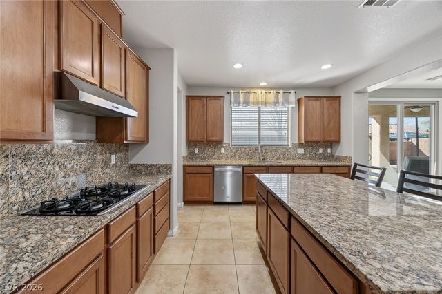 1929 Gentle Bluff Court, North Las Vegas, NV 89084