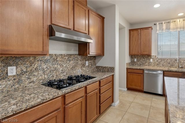 1929 Gentle Bluff Court, North Las Vegas, NV 89084