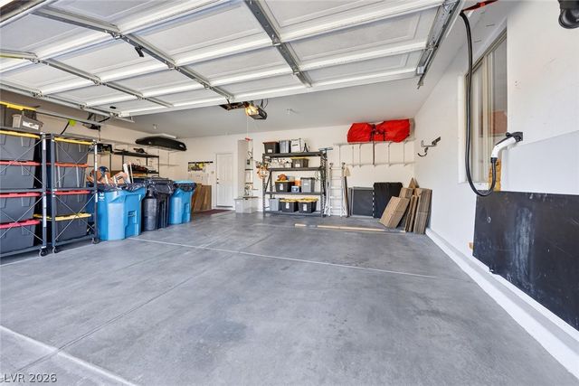 1929 Gentle Bluff Court, North Las Vegas, NV 89084