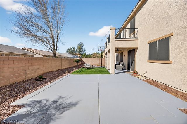 1929 Gentle Bluff Court, North Las Vegas, NV 89084