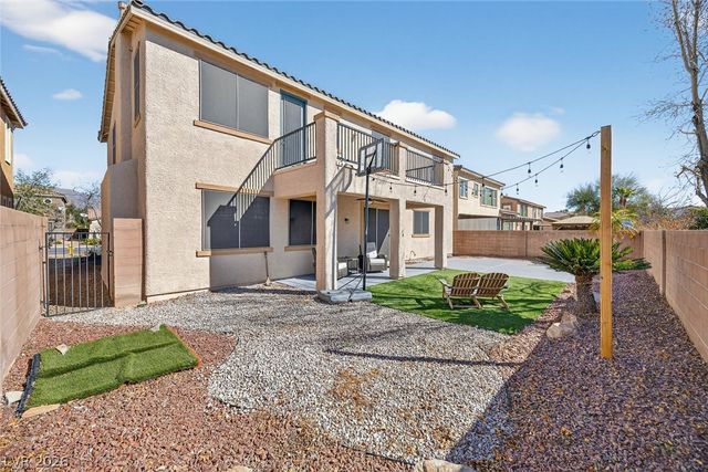 1929 Gentle Bluff Court, North Las Vegas, NV 89084