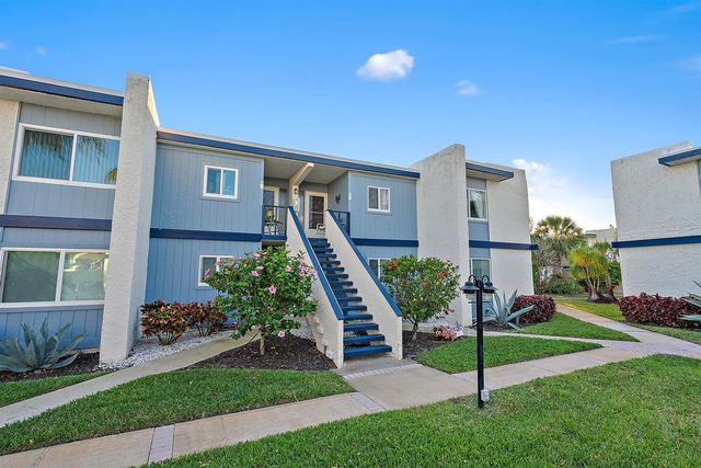1561 NE 12th Terrace C14, Jensen Beach, FL 34957