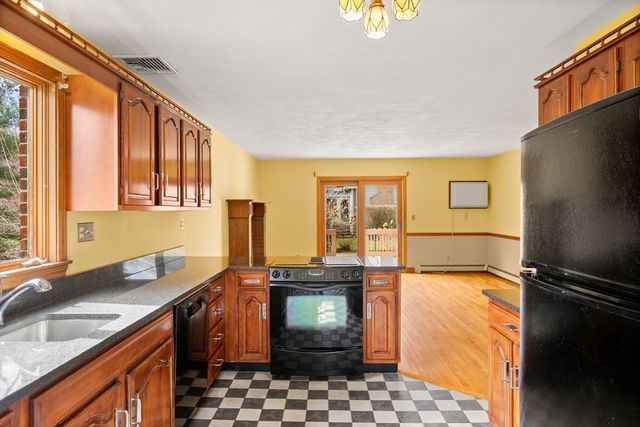 55 Azalea Road, Waltham, MA 02452