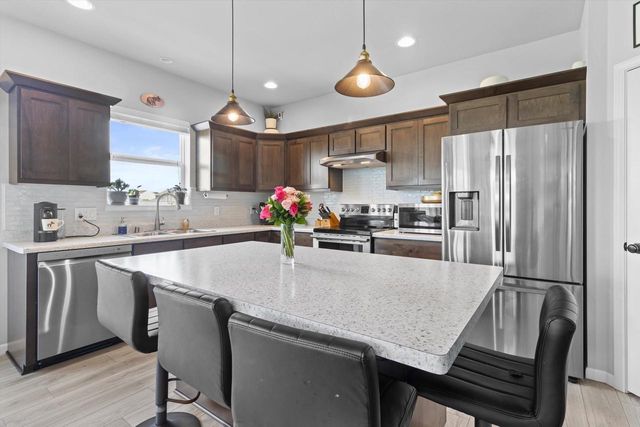 734 Alder Way, Sun Prairie, WI 53590