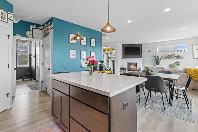 734 Alder Way, Sun Prairie, WI 53590