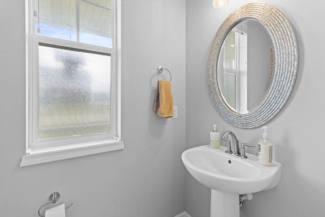 734 Alder Way, Sun Prairie, WI 53590