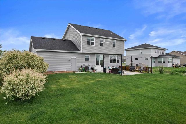 734 Alder Way, Sun Prairie, WI 53590