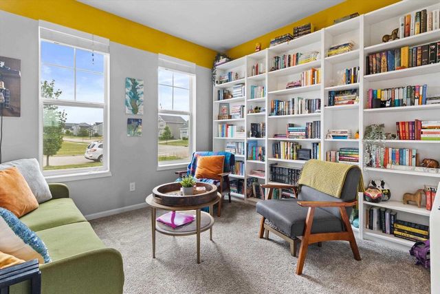 734 Alder Way, Sun Prairie, WI 53590