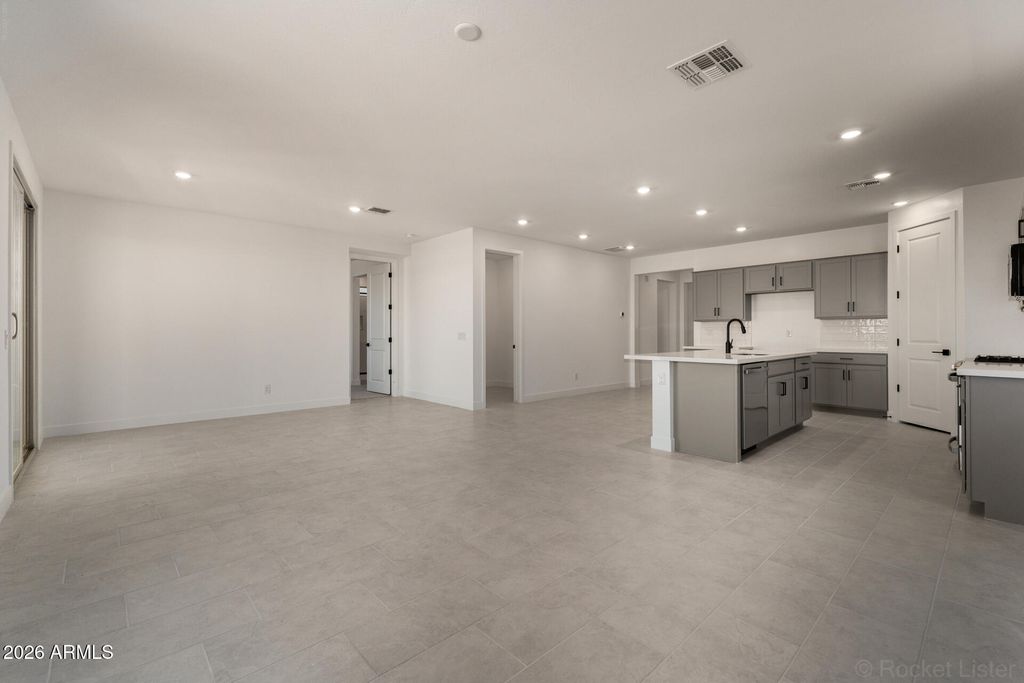 2868 E Mecklenburg Way, San Tan Valley, AZ 85143 — photo 3