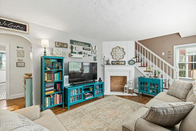 609 Wallace Ave, Louisville, KY 40205