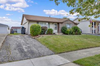16231 92nd Avenue, Orland Hills, IL 60487
