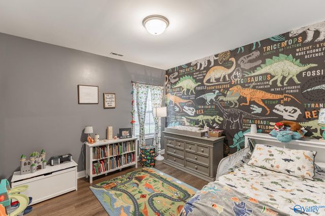 608 Magnolia Cove Lane SW, Hartselle, AL 35640