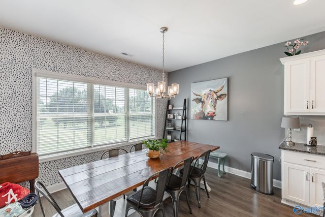 608 Magnolia Cove Lane SW, Hartselle, AL 35640