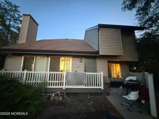 9 Cotswold Circle 809, Ocean Twp, NJ 07712