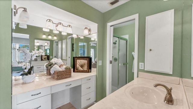 3613 57TH AVENUE DRIVE W 3613, Bradenton, FL 34210