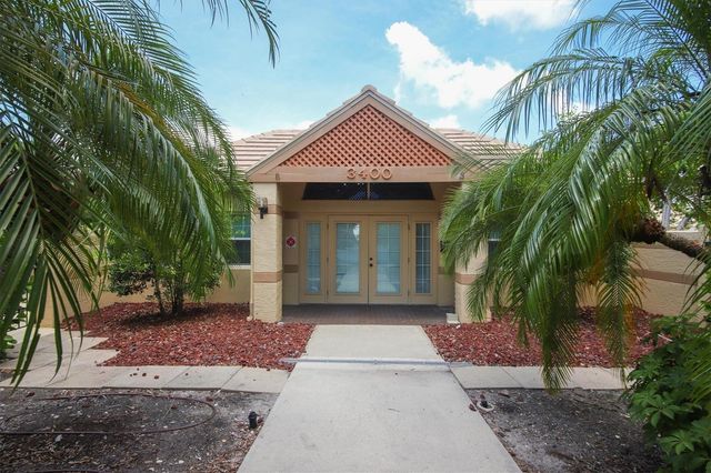 3613 57TH AVENUE DRIVE W 3613, Bradenton, FL 34210