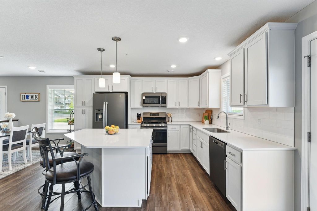 1141 Middlefield Road, Medina, MN 55340