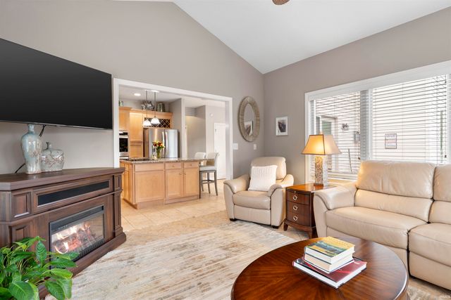 775 N Admirals Pointe Drive, Lafayette, IN 47909