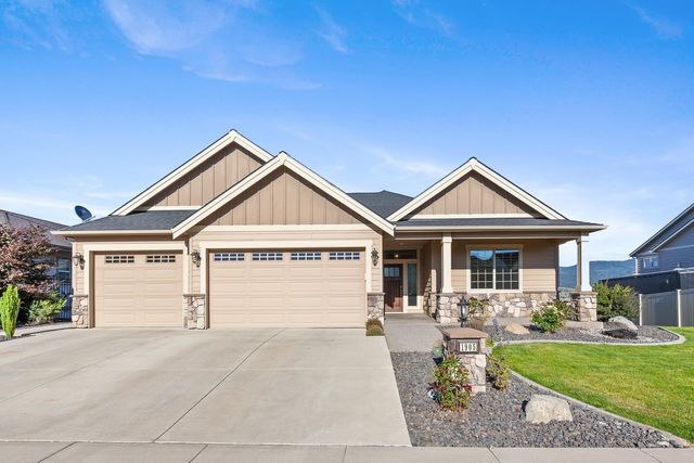1905 S Incline Dr, Spokane Valley, WA 99016 property photo