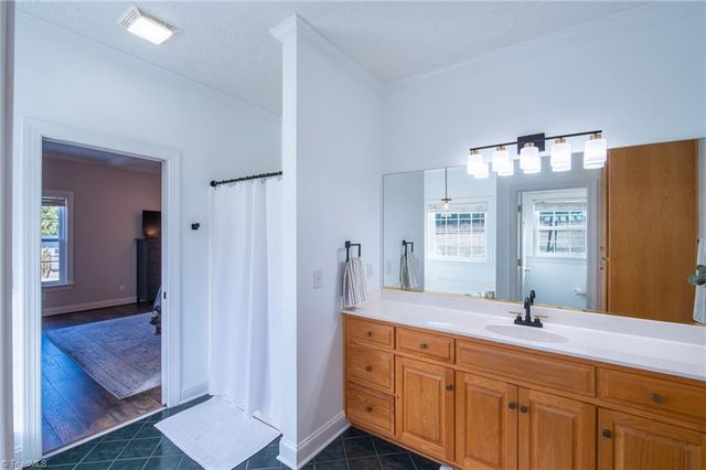 360 Sunset Road, Clemmons, NC 27012