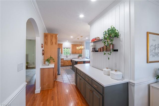 360 Sunset Road, Clemmons, NC 27012