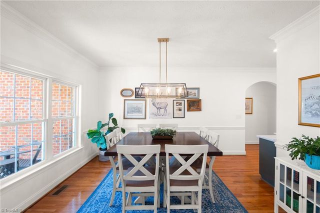 360 Sunset Road, Clemmons, NC 27012