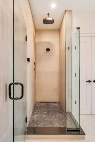 58 Kent U403, Brookline, MA 02445