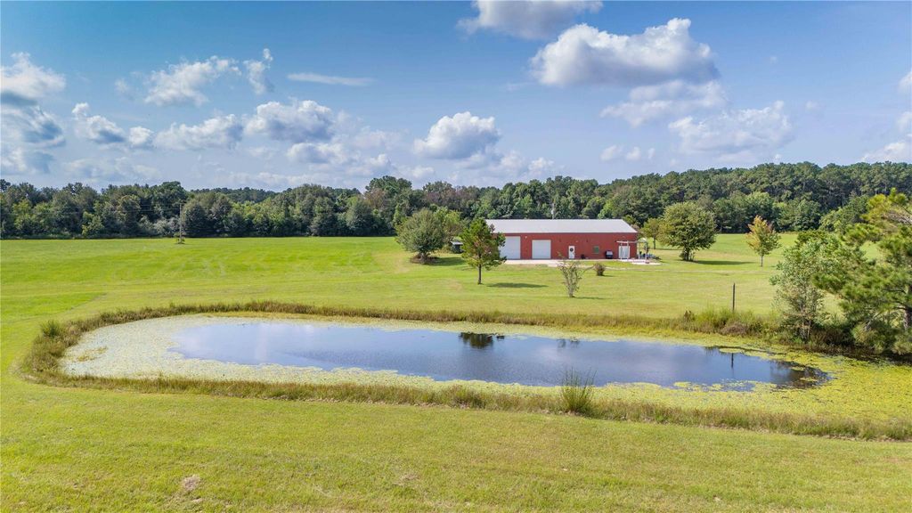 501 County Road 2276, Cleveland, TX 77327