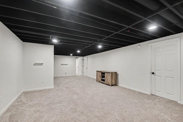15219 Kerlin Drive, Granger, IN 46530